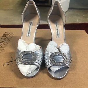 Manolo Blahnik Sedaraby open toe d’orsay pump 100% Authentic